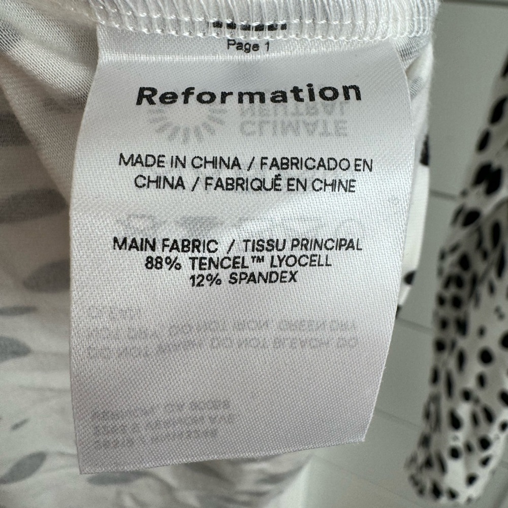 Reformation Black and White Speckled Mock Neck Top - Picture 9 of 10